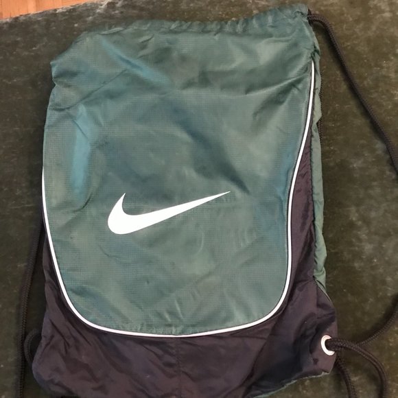 2 duffle bags +++ - Picture 7 of 8